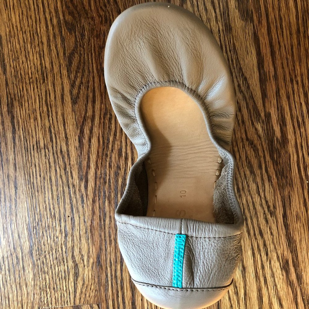 Taupe Tieks